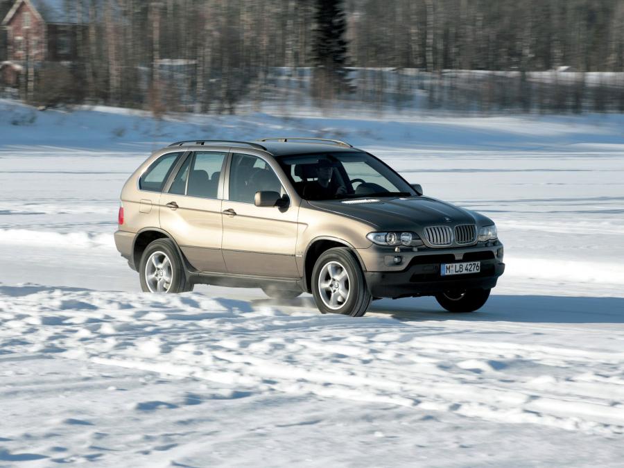 BMW X5 4.4i 2003 года  (фото 3 из 16)